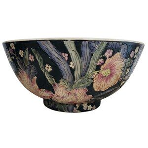 Vintage Porcelain Macau Style Chinese Famille Bowl Floral Cherry Blossoms Asian